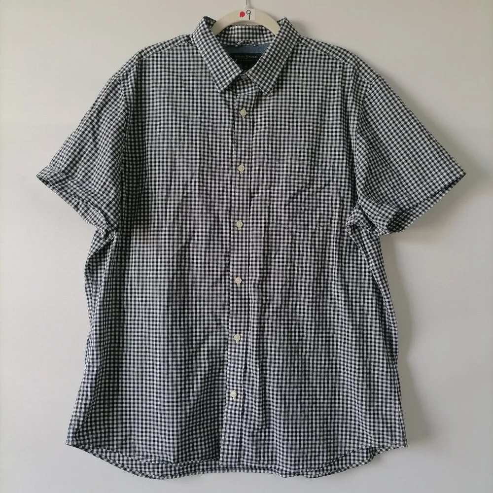 Banana Republic Mens Blue White Short Sleeve Checks Button Up Shirt Size XL